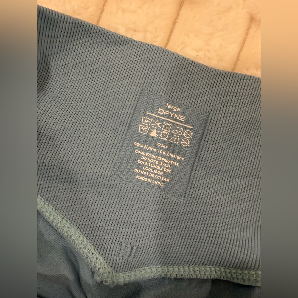 Dfyne Dynamic Shorts 4.5” - Picture 4 of 16